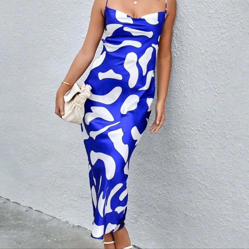 Women's Blue and White Draped Collar Printed Preppy Slip Dress